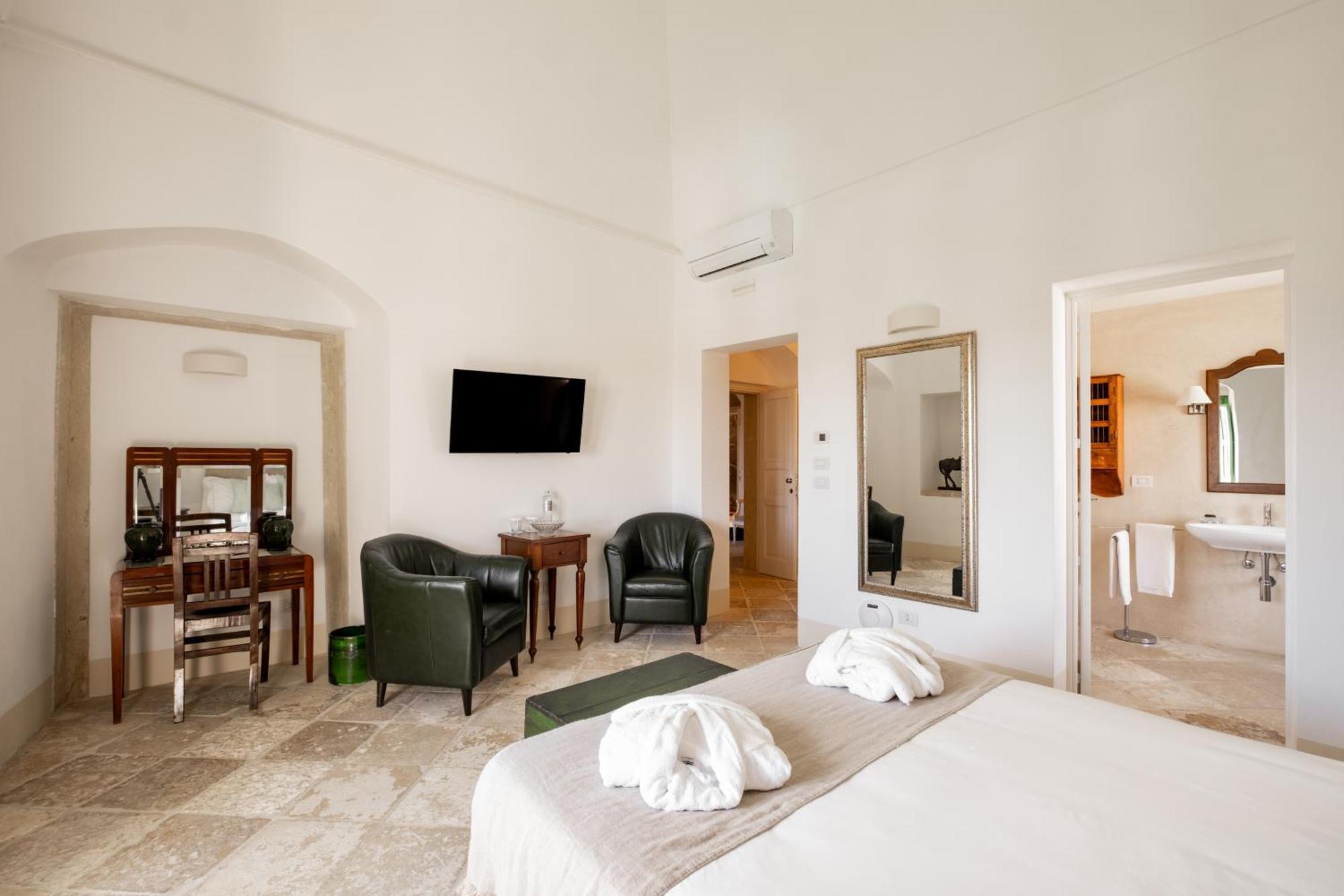 Palazzo Ducale Venturi - Luxury Hotel & Wellness Minervino di Lecce Exterior photo