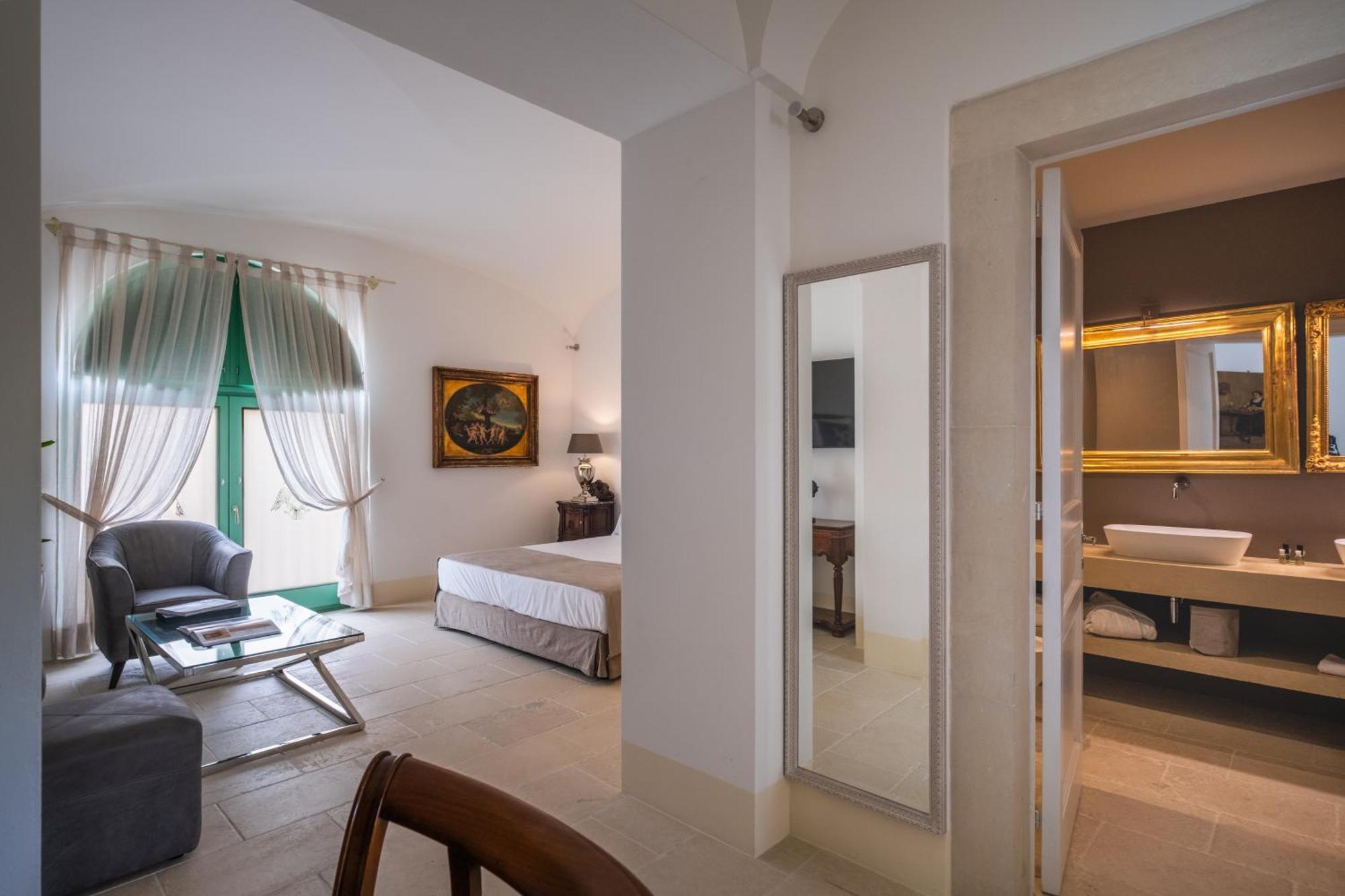Palazzo Ducale Venturi - Luxury Hotel & Wellness Minervino di Lecce Exterior photo